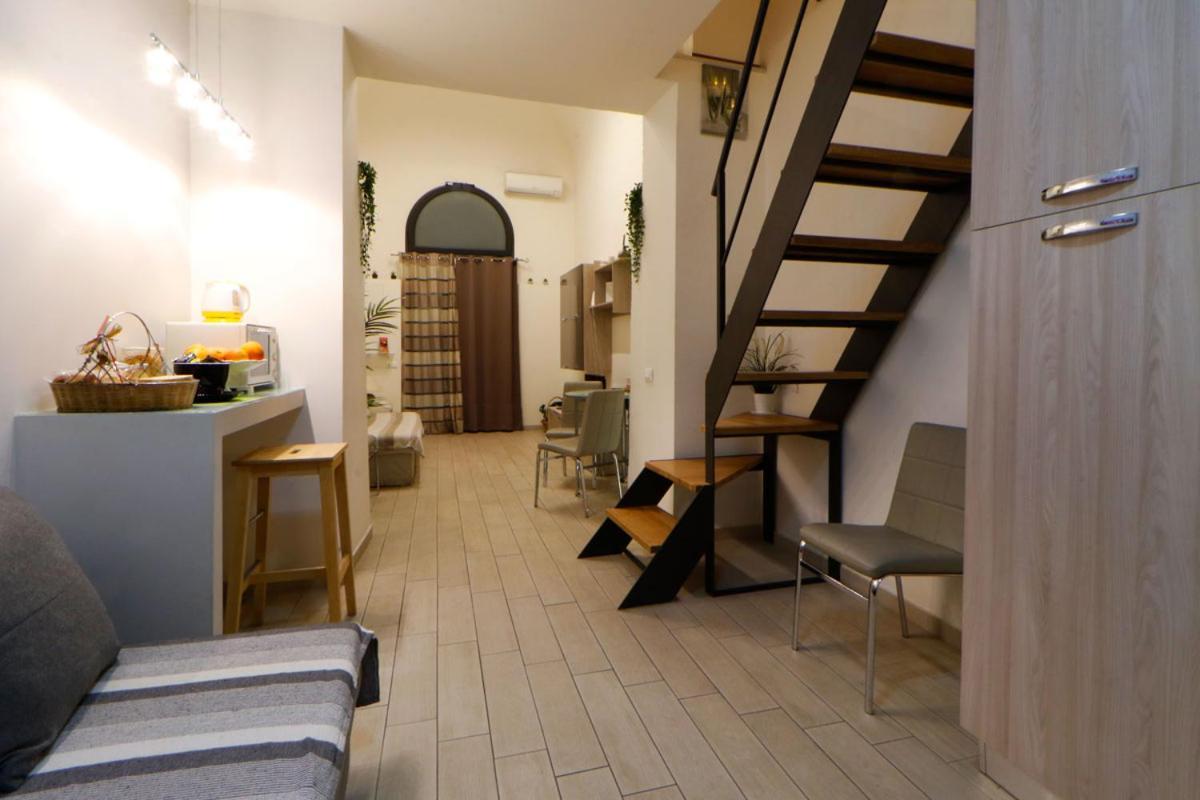 Centrocitta Suite Катания Екстериор снимка